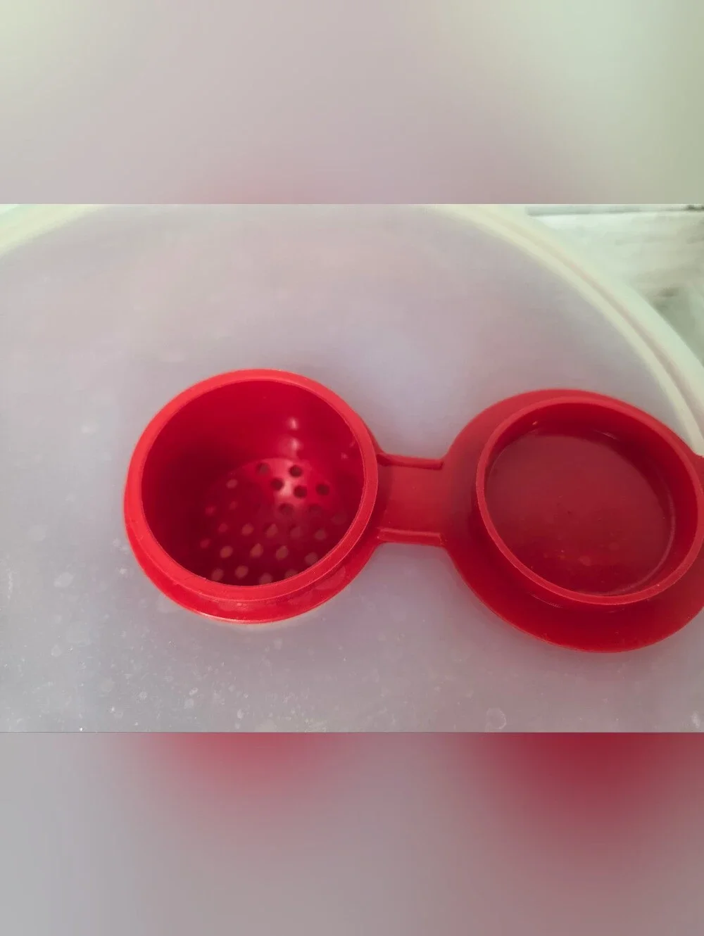 Pampered Chef Collapsible Silicone Microwave Popcorn Maker Bowl Red 9